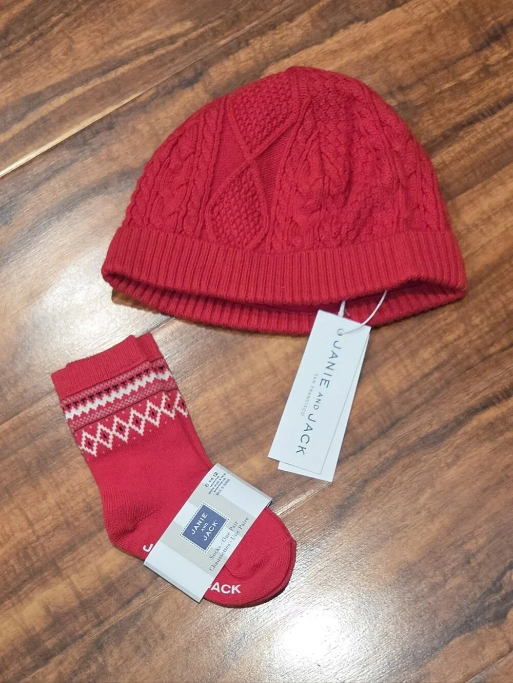 Janie and Jack NWT 6-12 Months Red Knit Hat and Fair Isle Socks